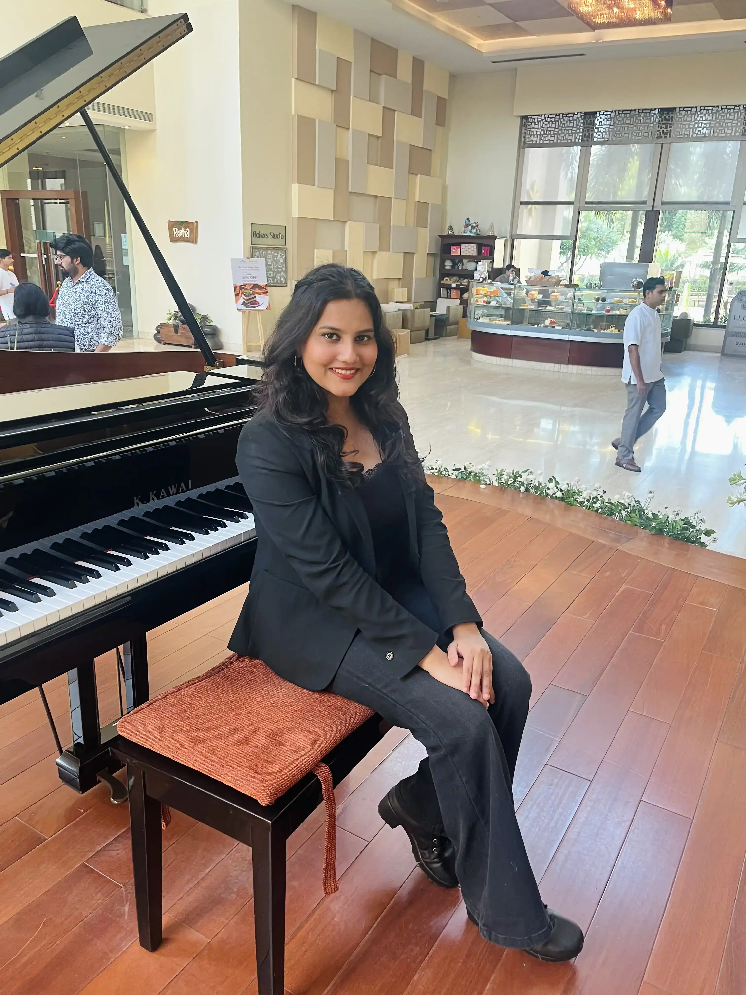 Pianist 10